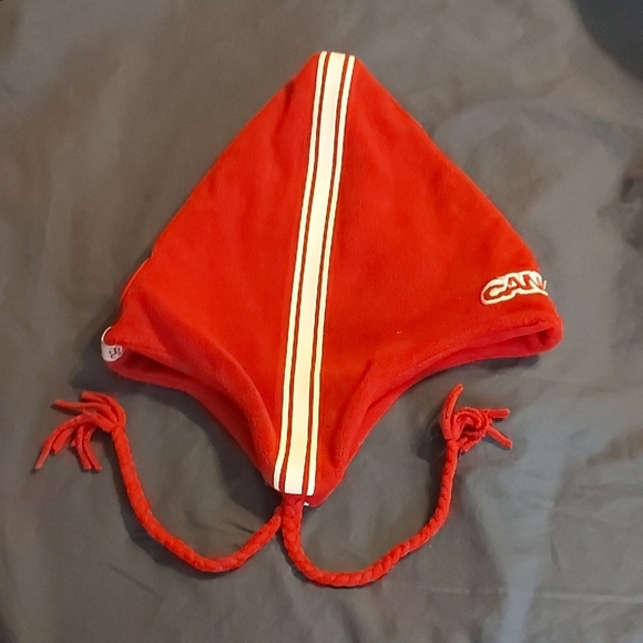 2006 Offical Winter Olympic Red Hat with White Accents - Picture 5 of 5